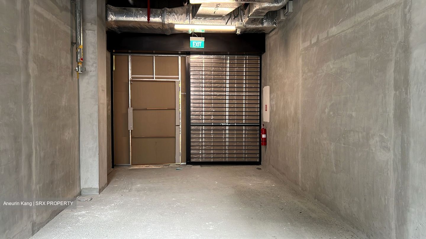Shaw Plaza (D12), Retail #416850411